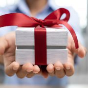 هدیه برای خانه دوست برای خانه دوستم چی بخرم؟